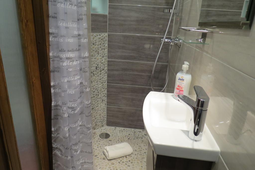 Titi Classic & Trendy Apartman Bük Pokoj fotografie